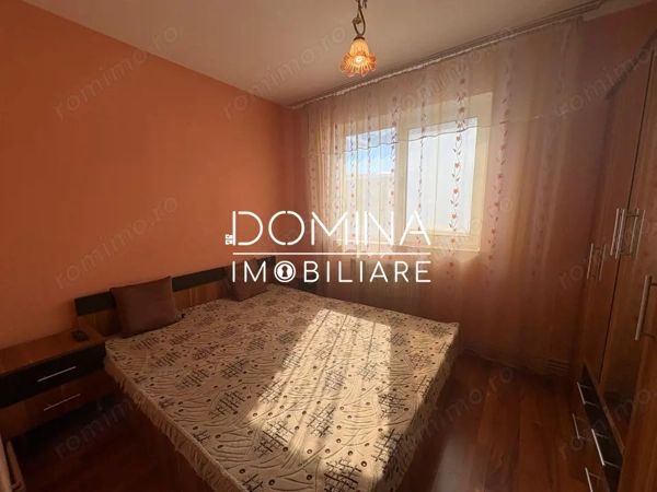 Vânzare apartament 3 camere, etaj 3, situat în Târgu Jiu, strada Slt. Ion Fota — fotografia 3