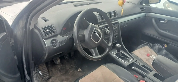AUDI A4 2005 — imagine 3