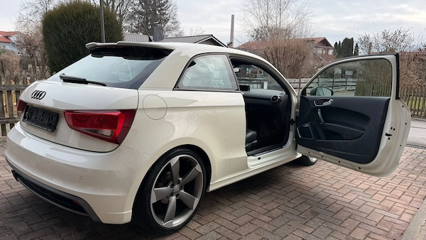 AUDI A1 2012 — imagine 3