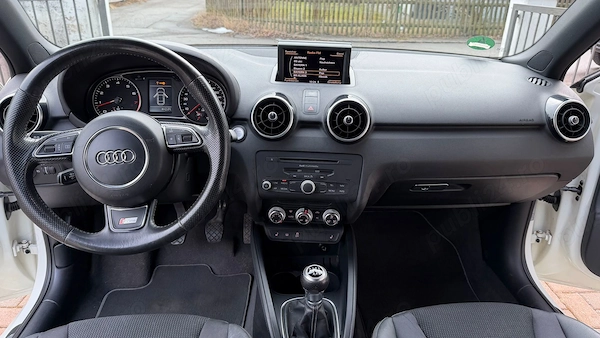 AUDI A1 2012 — imagine 4