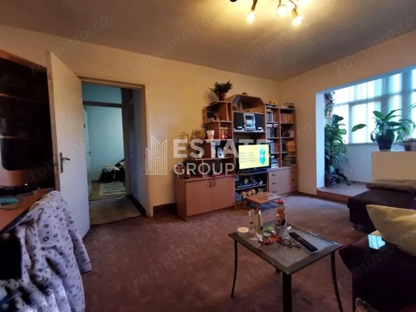 Apartament 3 camere, Zona Dambovita — fotografia 1