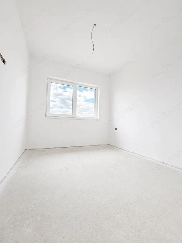 SAD 2 camere cu grădină proprie | Loc de parcare | Moșnița Nouă — fotografia 3
