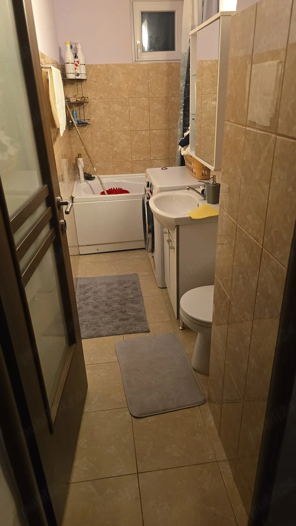 Vand apartament,3 camere,Bl F3 Sc A,Et 3 — fotografia 3