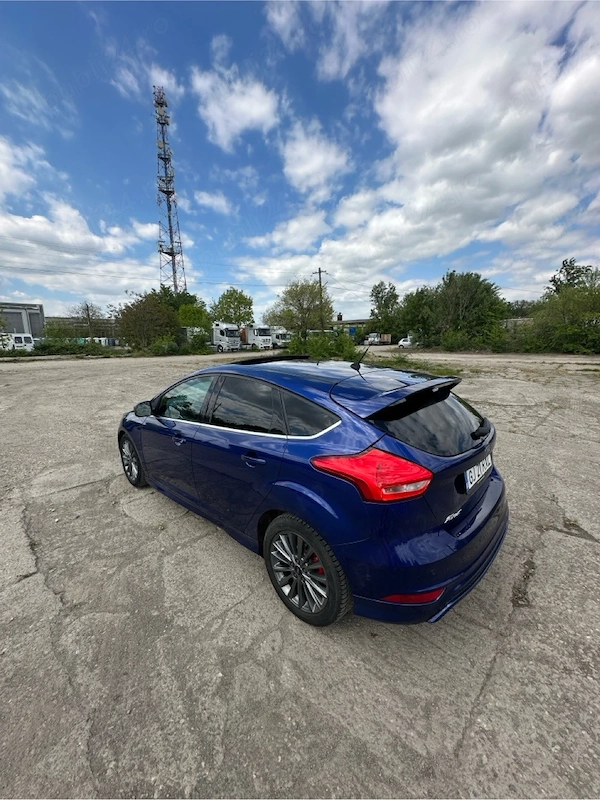 FORD Focus 2015 — imagine 3