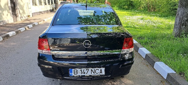 OPEL Astra 2013 — imagine 3