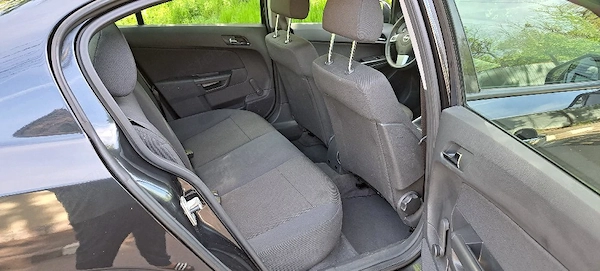 OPEL Astra 2013 — imagine 7