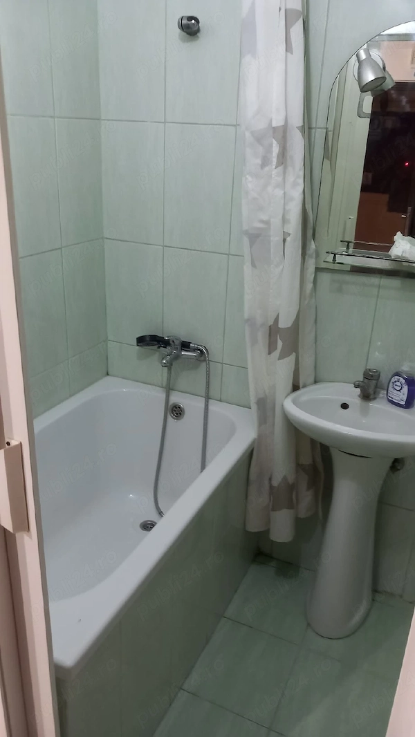de închiriat garsonieră in Carpați pe codrului 9