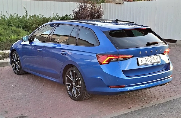 SKODA Octavia 2021 — imagine 3