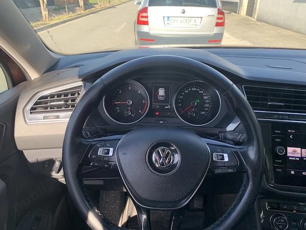 VOLKSWAGEN Tiguan 2018 — imagine 8