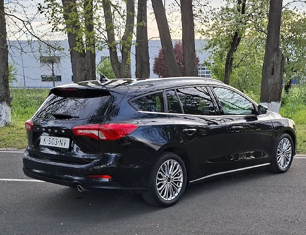 FORD Focus 2022 — imagine 3