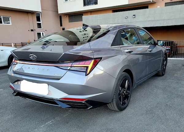 HYUNDAI Elantra 2021 — imagine 4