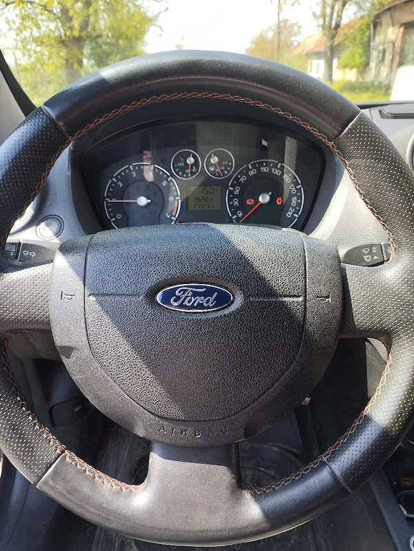 FORD Fiesta 2006 — imagine 4