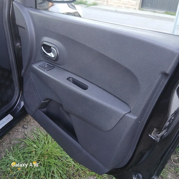 DACIA Lodgy 2019 — imagine 9