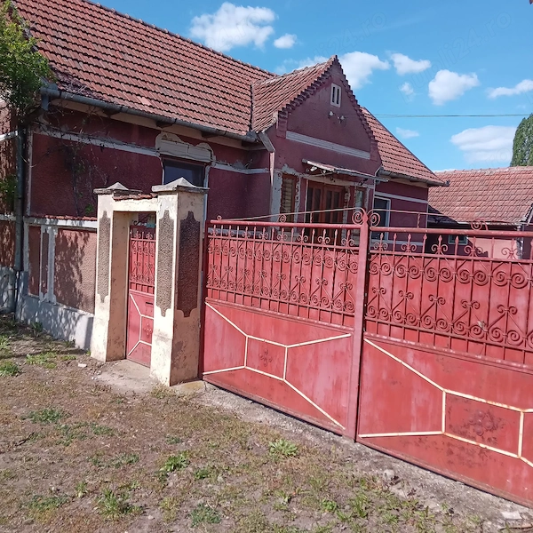 Casa de vânzare