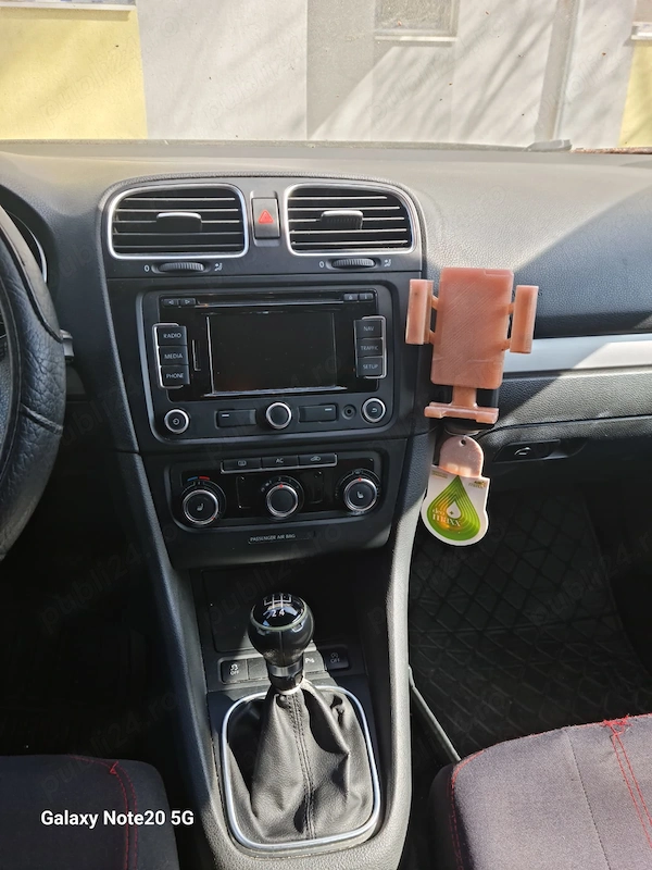 VOLKSWAGEN Golf 2011 — imagine 8