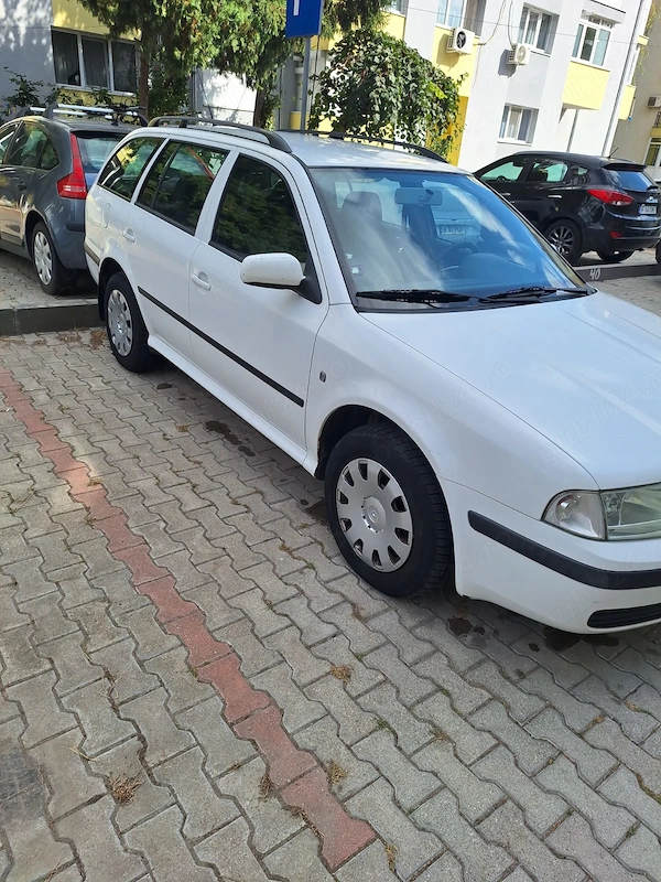 SKODA Octavia 2008 — imagine 3