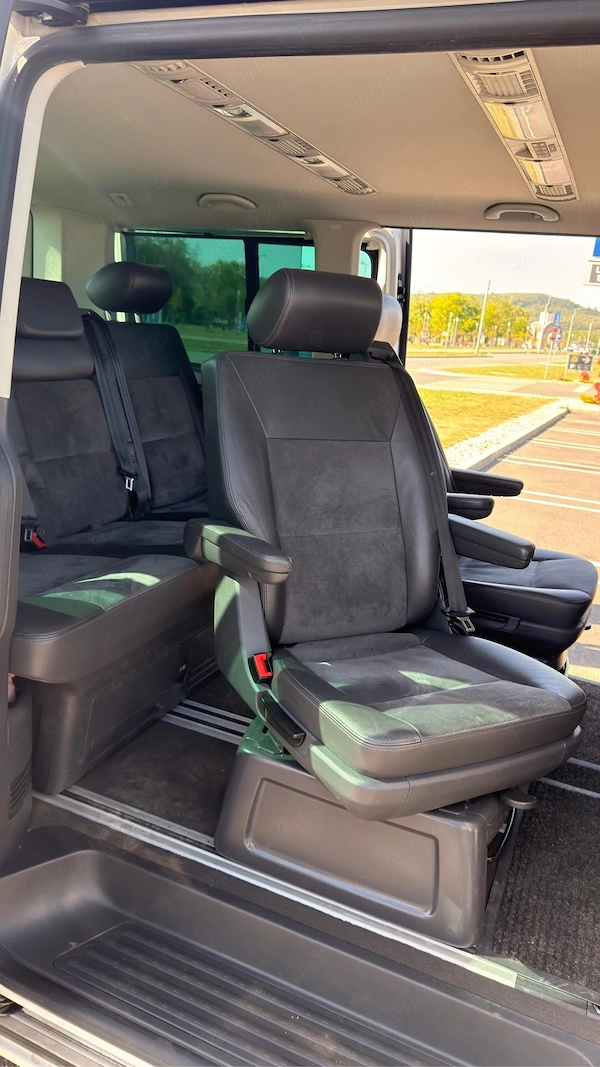 VOLKSWAGEN Multivan 2011 — imagine 4