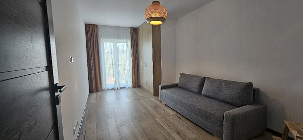 Apartament cu 3 camere de inchiriat Buna ziua