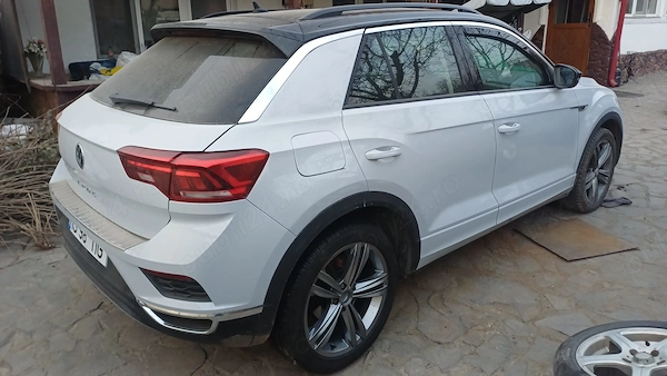 VOLKSWAGEN T-Cross 2019 — imagine 2