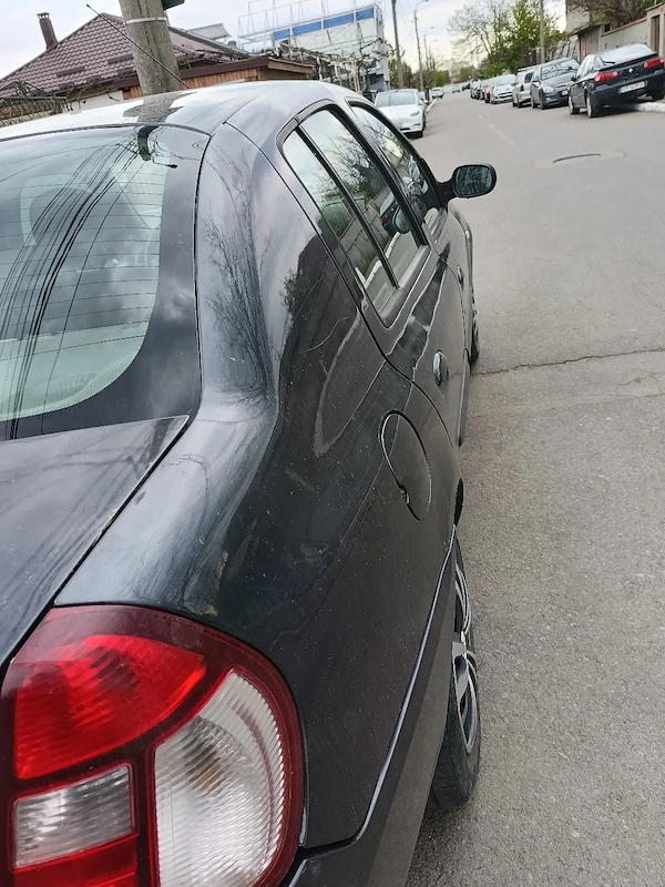 RENAULT Clio 2008 — imagine 4