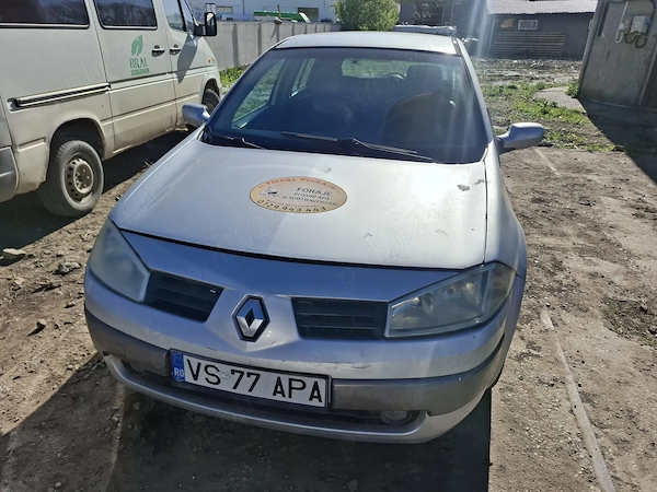 RENAULT Megane