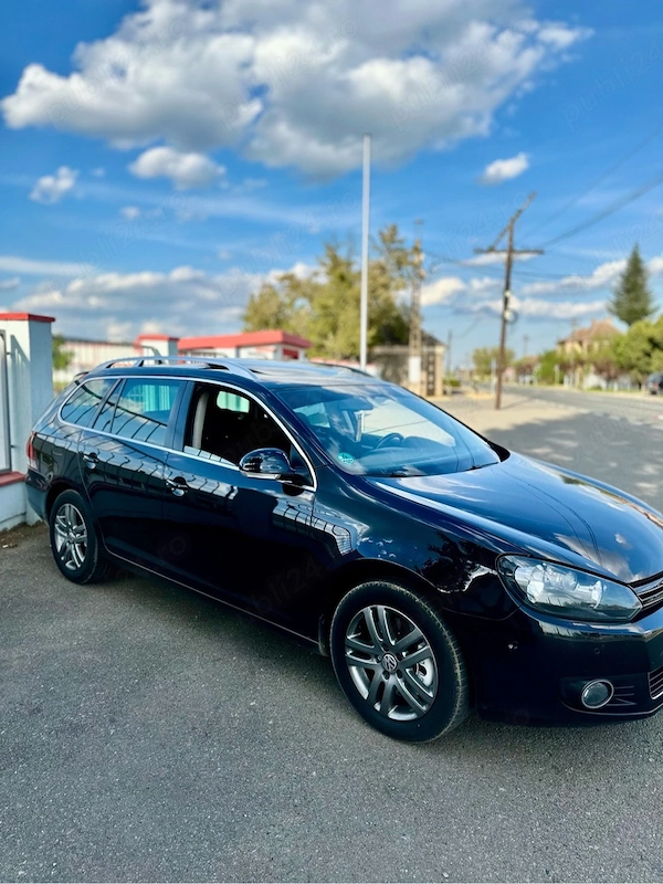 VOLKSWAGEN Golf 2011