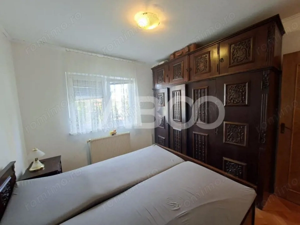 Apartament 3 camere etaj 1 de inchiriat zona Scoala de Inot Sibiu — fotografia 1