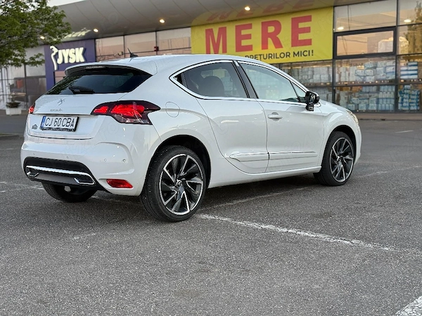 CITROËN DS4 2014 — imagine 3