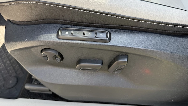 VOLKSWAGEN Tiguan 2020 — imagine 4