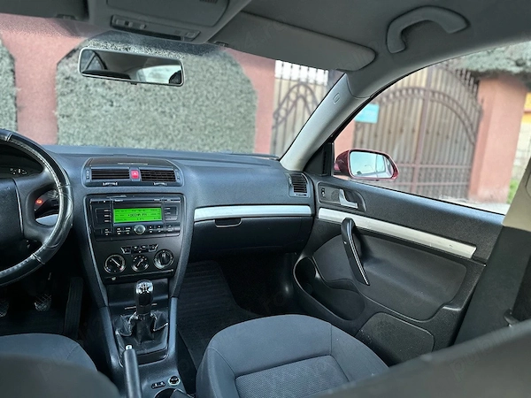 SKODA Octavia 2007 — imagine 6