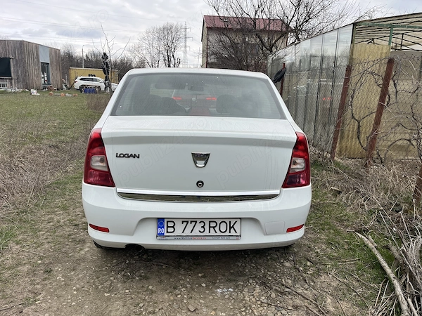 De vânzare Dacia Logan 2012 1.2 l benzină 238000 km stare bună de funcționare! 2500 !