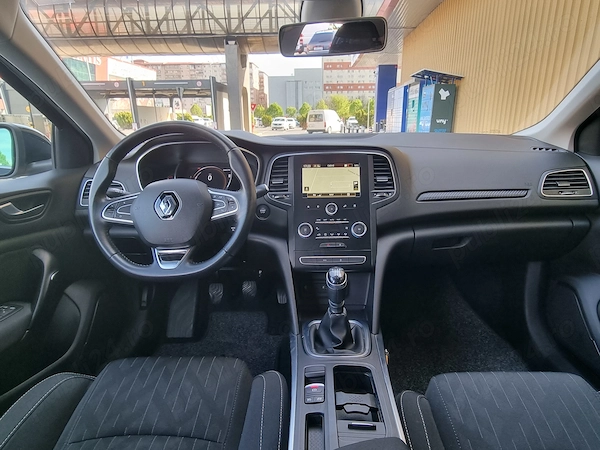 RENAULT Megane 2020 — imagine 6