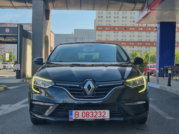 RENAULT Megane 2020 — imagine 2