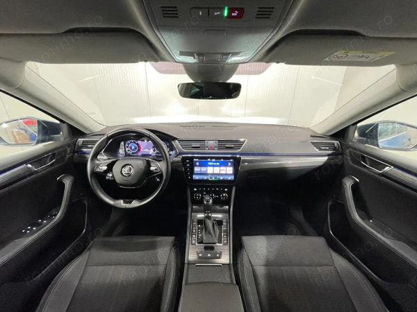 SKODA Superb 2021 — imagine 8