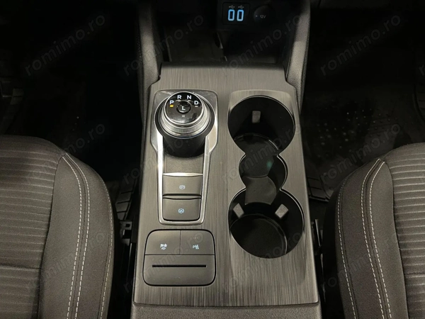 FORD Kuga 2021 — imagine 50