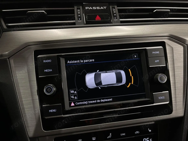 VOLKSWAGEN Passat 2021 — imagine 14