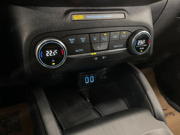 FORD Kuga 2021 — imagine 49