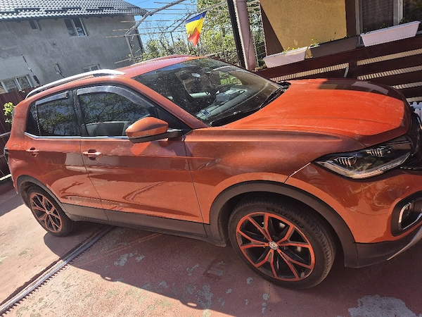 VOLKSWAGEN T-Cross 2019 — imagine 3