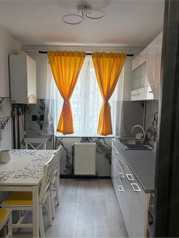 Inchiriez Apartament 2 camere