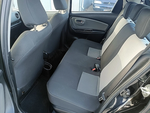 TOYOTA Yaris 2018 — imagine 7