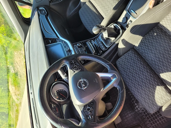 OPEL Astra 2016 — imagine 10