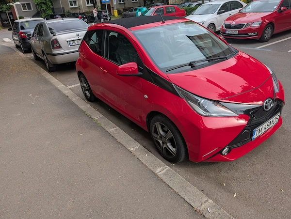 TOYOTA Aygo 2015 — imagine 4