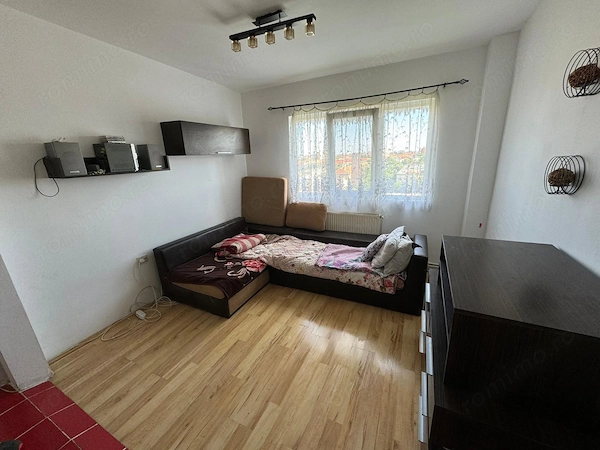 Apartament 3 camere de vânzare zona Gheorghe Lazăr- 5361 — fotografia 1