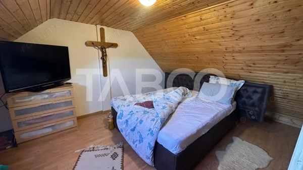 Apartament 3 camere de vanzare la casa si pivnita Selimbar Sibiu — fotografia 1