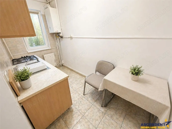 Apartament cu 3 camere, izolat termic, Dambu Pietros, Targu Mures — fotografia 3