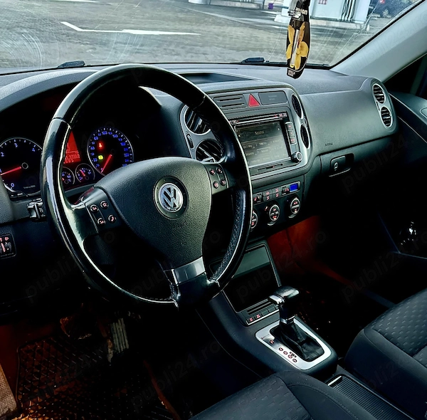VOLKSWAGEN Tiguan 2009 — imagine 4