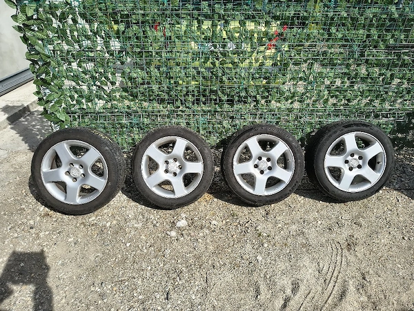 Jante aliaj+ anvelope vara pe 15