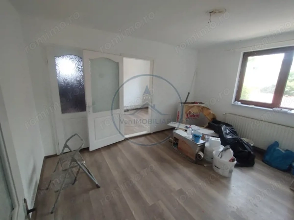 Apartament 2 camere, etaj 1, Bd. Decebal – poziție excelentă — fotografia 1