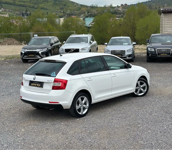 SKODA Rapid 2016 — imagine 38