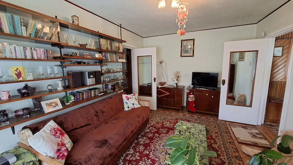 De vanzare apartament. 2 camere, Tg. Mures, Zona Libertatii — fotografia 1